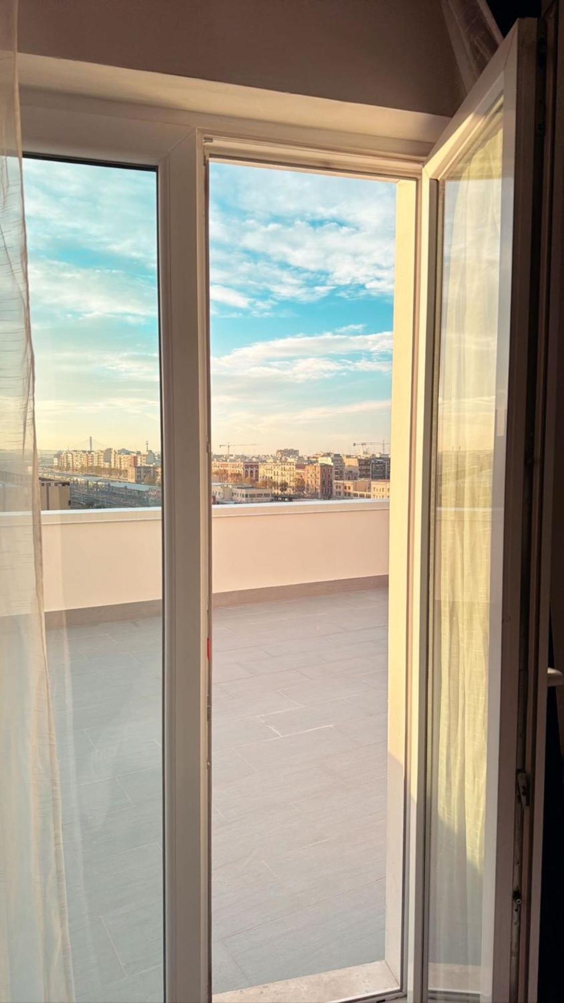 Terrazza Capruzzi Apartment Bari Exterior photo
